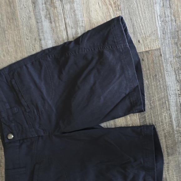 ATHLETA | Shorts Size 2​ - Picture 6 of 10